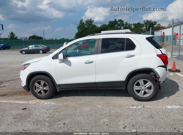 KL7CJPSB9JB660543 2018 CHEVROLET TRAX White 