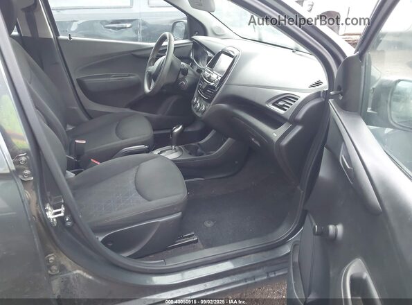 KL8CB6SA4MC730121 2021 CHEVROLET SPARK Черный Вид салона спереди