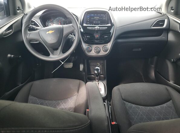 KL8CB6SA9MC714593 2021 CHEVROLET SPARK White Widok deski rozdzielczej