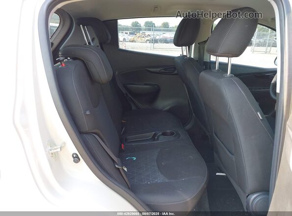 KL8CD6SA7MC741642 2021 CHEVROLET SPARK Cream VIN კოდის სტიკერის ხედი