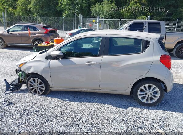 KL8CD6SAXLC416708 2020 CHEVROLET SPARK Cream 360 interior view