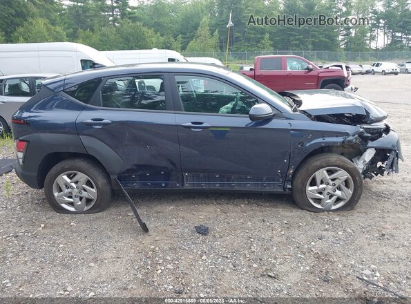 KM8HACAB8RU172926 2024 HYUNDAI KONA Dark Blue Widok wnętrza z tyłu