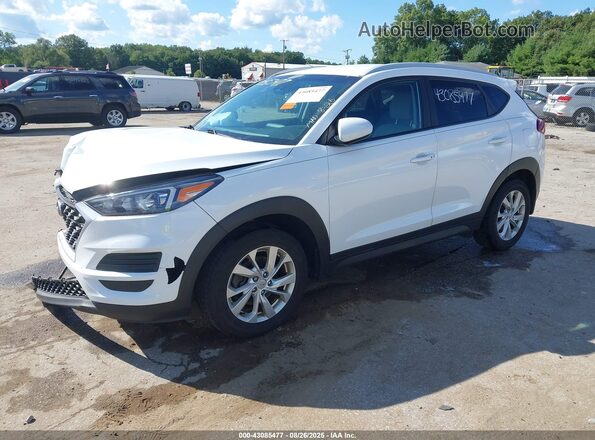KM8J3CA48MU285877 2021 HYUNDAI TUCSON White წინა მარცხენა ხედი სამი მეოთხედიდან