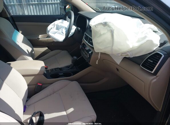 KM8J3CAL3MU380600 2021 HYUNDAI TUCSON Gray Front interior view