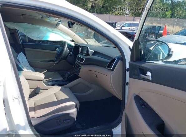 KM8J3CALXMU365852 2021 HYUNDAI TUCSON White Front interior view