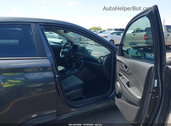 KM8K12AA0LU504596 2020 HYUNDAI KONA Серый Вид салона спереди