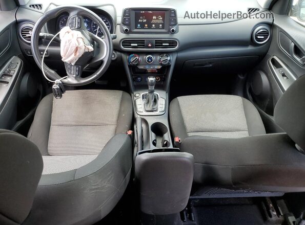 KM8K22AA8LU517755 2020 HYUNDAI KONA White Առջևի վահանակի տեսք