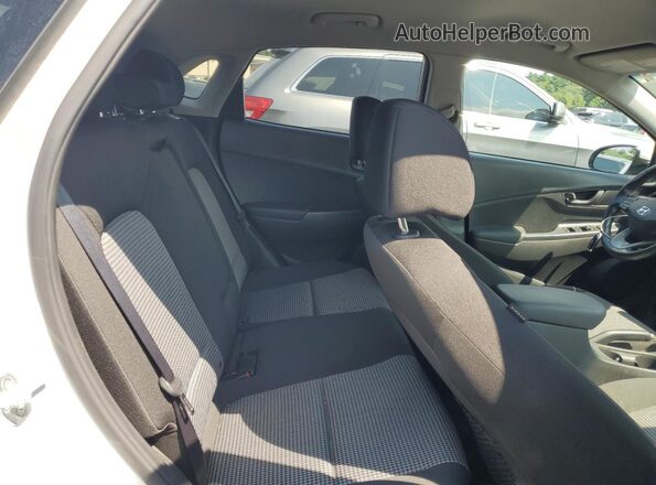 KM8K2CAA9JU071229 2018 HYUNDAI KONA Белый 