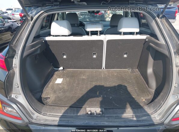 KM8K33A56MU705472 2021 HYUNDAI KONA Black 