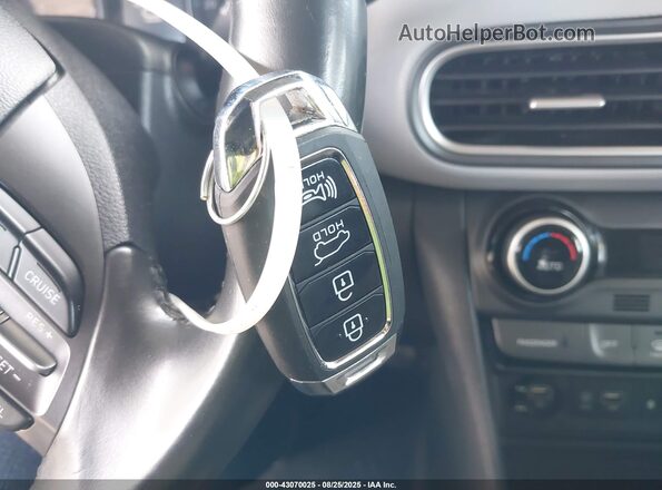 KM8K5CA56MU742791 2021 HYUNDAI KONA Red Dashboard view