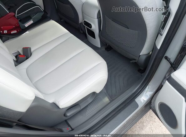 KM8KNDAFXNU095148 2022 HYUNDAI IONIQ 5 Silver 