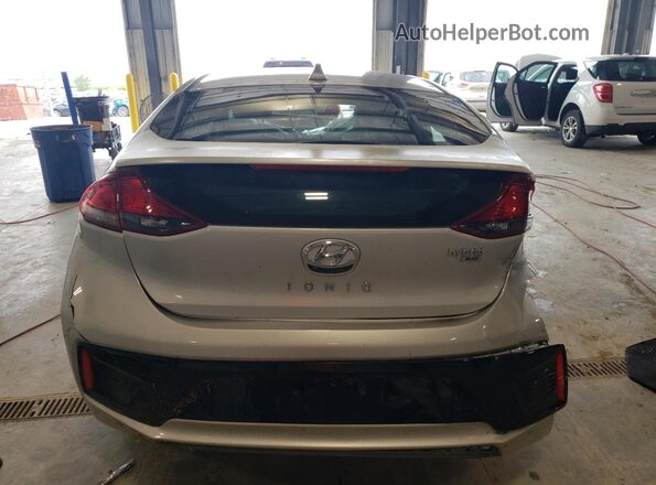 KMHC65LC3KU158953 2019 HYUNDAI IONIQ Silver უკანა ხედი