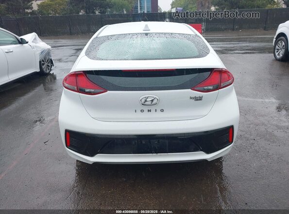 KMHC65LC8KU175067 2019 HYUNDAI IONIQ HYBRID White 