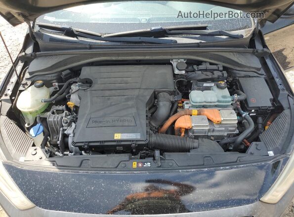 KMHC65LD9JU076779 2018 HYUNDAI IONIQ Black 