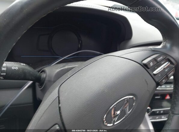 KMHC85LCXHU031619 2017 HYUNDAI IONIQ HYBRID Black 