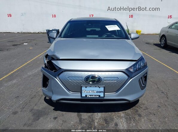 KMHC85LJXMU081932 2021 HYUNDAI IONIQ ELECTRIC Silver Widok zestawu wskaźników