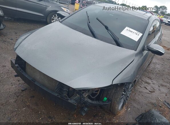 KMHD04LBXJU558322 2018 HYUNDAI ELANTRA Silver 
