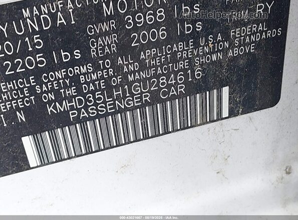 KMHD35LH1GU284616 2016 HYUNDAI ELANTRA GT White Vista del compartimento del motor