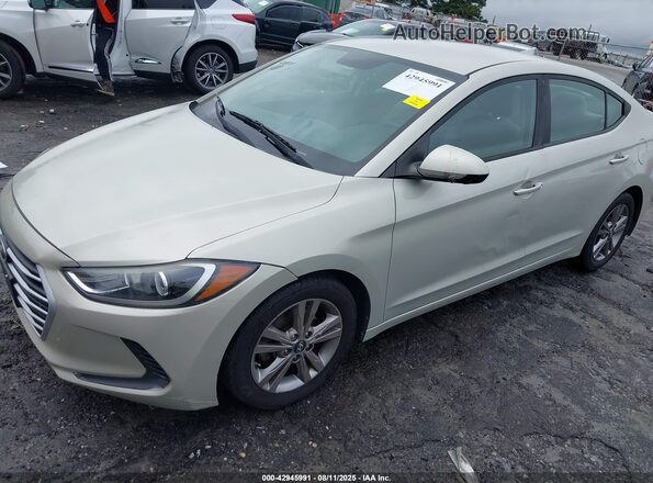 KMHD84LF2HU194869 2017 HYUNDAI ELANTRA Gold Вид спереду