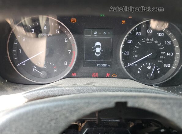 KMHD84LF2JU620873 2018 HYUNDAI ELANTRA Black 