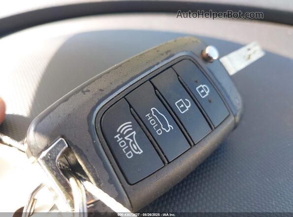 KMHLL4AG0NU240118 2022 HYUNDAI ELANTRA Gray 