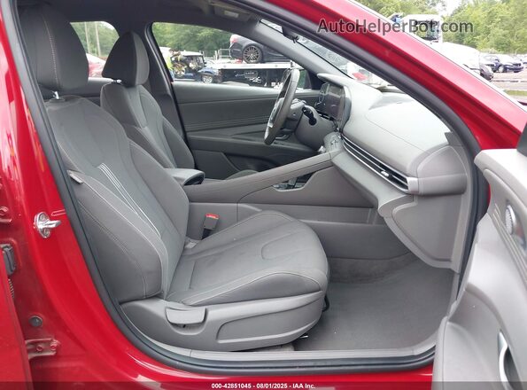 KMHLS4AG7PU388319 2023 HYUNDAI ELANTRA Red Front interior view