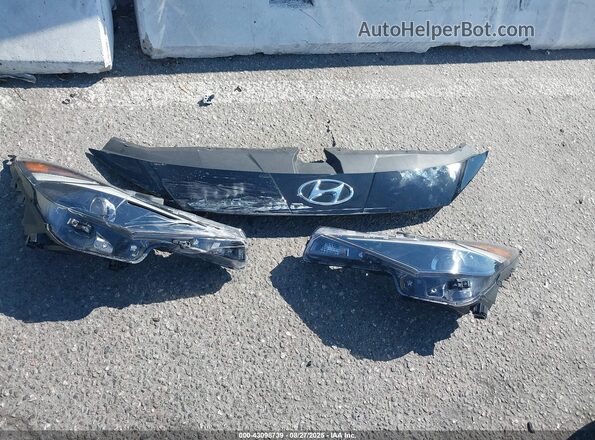 KMHLS4AG7PU515179 2023 HYUNDAI ELANTRA Black Սարքավորումների վահանակի տեսք