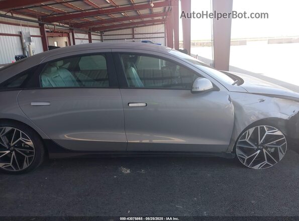 KMHM34AA0SA092310 2025 HYUNDAI IONIQ 6 Silver Widok wnętrza 360 stopni