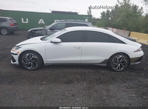 KMHM34AC6PA039300 2023 HYUNDAI IONIQ 6 White Панорамний вид салону 360°