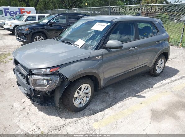 KMHRB8A30MU066065 2021 HYUNDAI VENUE Gray წინა მარცხენა ხედი სამი მეოთხედიდან