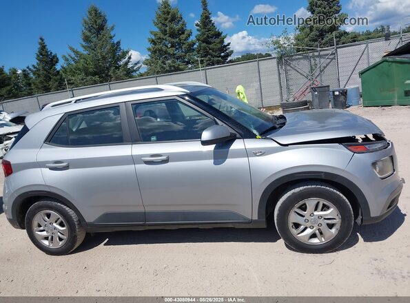 KMHRC8A31LU026086 2020 HYUNDAI VENUE Silver 