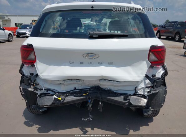 KMHRC8A32SU376499 2025 HYUNDAI VENUE White Widok z przodu