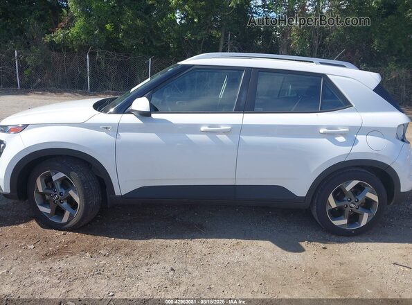KMHRC8A34PU211254 2023 HYUNDAI VENUE White 