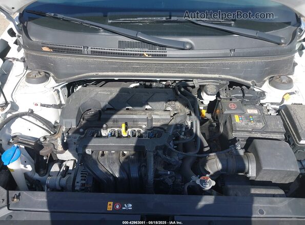 KMHRC8A34PU211254 2023 HYUNDAI VENUE White 