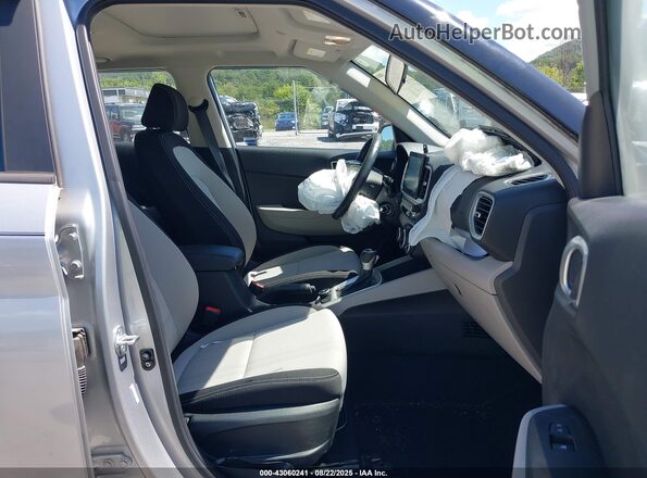 KMHRC8A36LU033261 2020 HYUNDAI VENUE Silver 