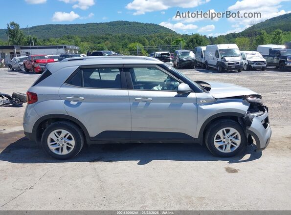 KMHRC8A36LU033261 2020 HYUNDAI VENUE Silver 