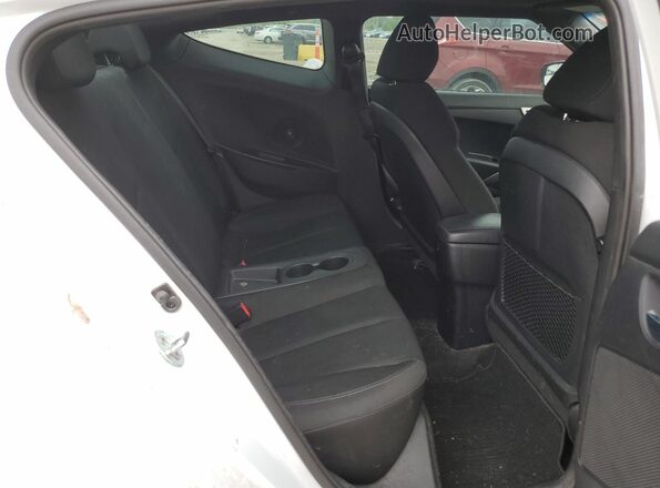 KMHTC6AD8HU324211 2017 HYUNDAI VELOSTER White 
