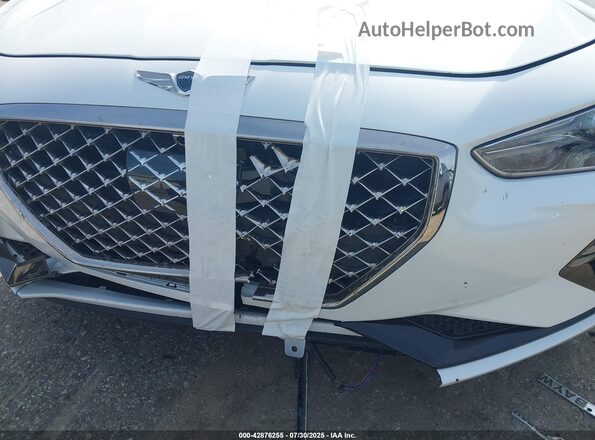 KMTG24LA7KU034986 2019 GENESIS G70 White Front view