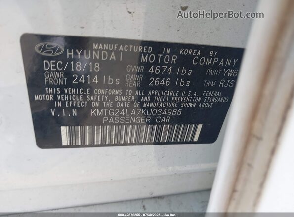 KMTG24LA7KU034986 2019 GENESIS G70 White Engine compartment view
