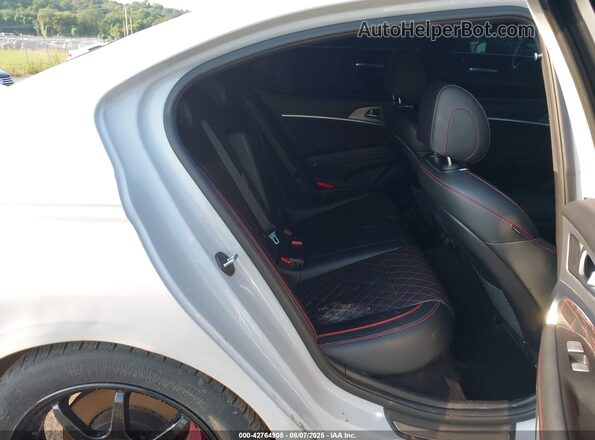 KMTG34LE8MU072858 2021 GENESIS G70 White 