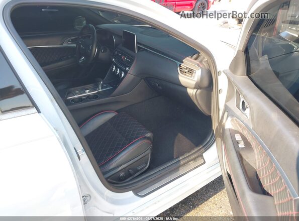 KMTG34LE8MU072858 2021 GENESIS G70 White 
