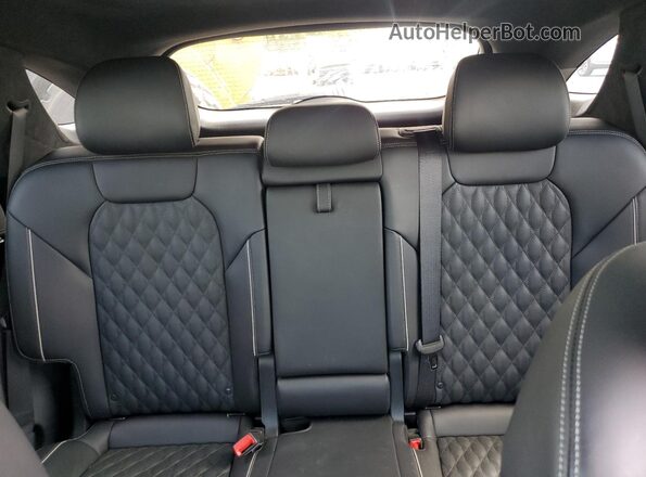 KMUMCDTC3NU013005 2022 GENESIS GV70 Black Vista de los asientos traseros