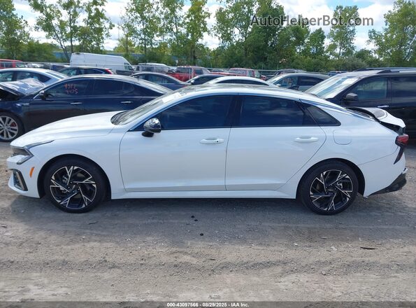 KNAG64J74S5310977 2025 KIA K5 White 
