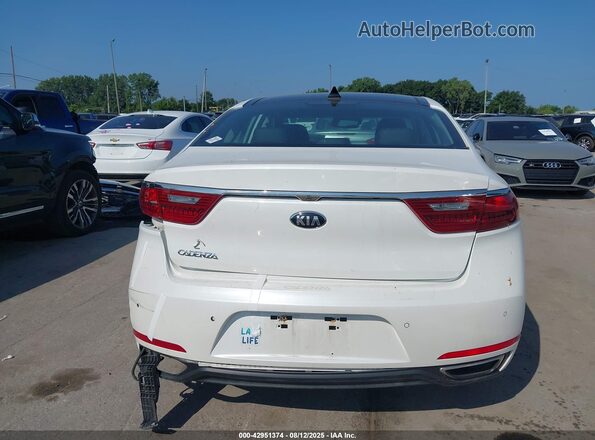 KNALC4J18J5103512 2018 KIA CADENZA White 