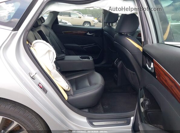 KNALC4J1XH5050385 2017 KIA CADENZA Серебряный 