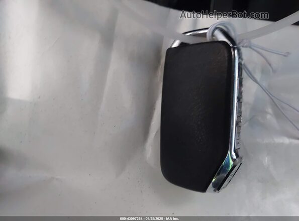 KNDCB3LC8M5464161 2021 KIA NIRO Red Dashboard view