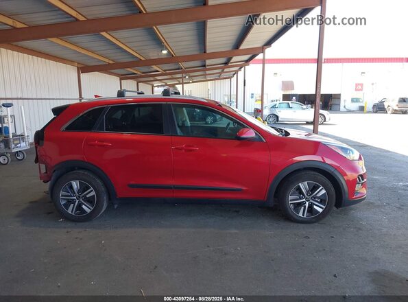 KNDCB3LC8M5464161 2021 KIA NIRO Red 360 interior view