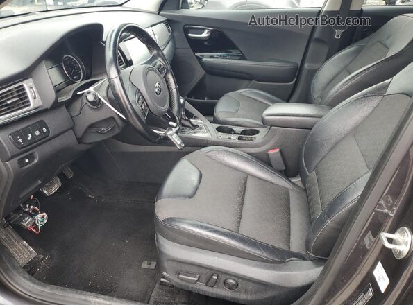 KNDCC3LC2J5133813 2018 KIA NIRO Gray 
