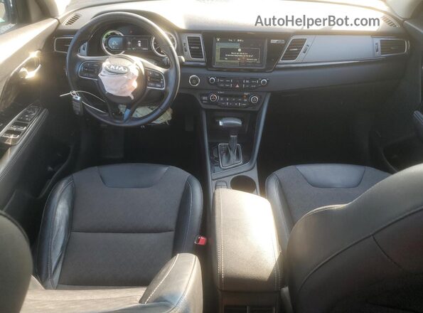 KNDCC3LC4J5133991 2018 KIA NIRO Black 