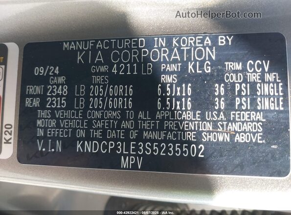 KNDCP3LE3S5235502 2025 KIA NIRO Silver Vista del compartimento del motor